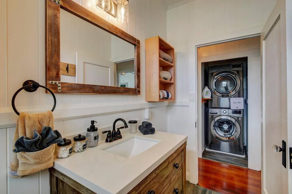 New Paddler'S Inn- 3Br Hilo Downtown Экстерьер фото