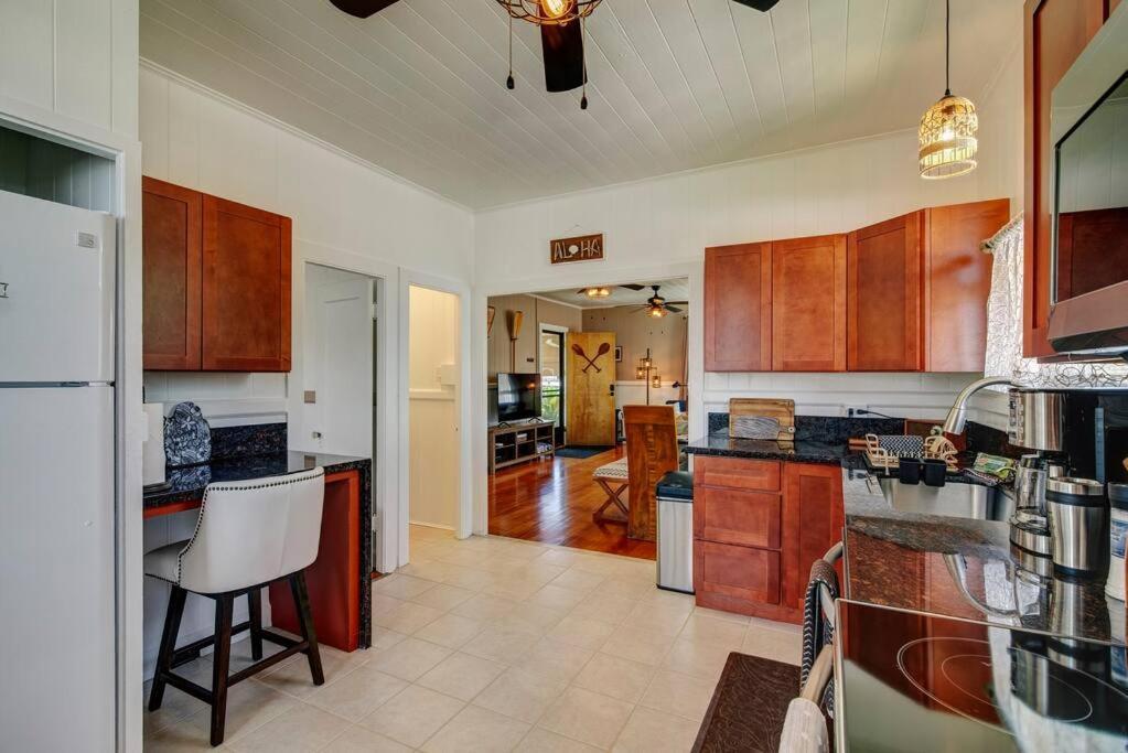 New Paddler'S Inn- 3Br Hilo Downtown Экстерьер фото